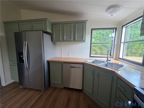 Tiny photo for 16808 Hamilton Arms Road, Dinwiddie, VA 23840 (MLS # 2608030)