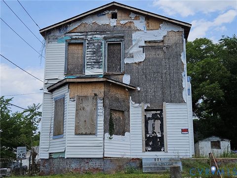 Photo of 801 Harding Street, Petersburg, VA 23803 (MLS # 2618724)