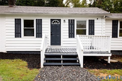 Tiny photo for 3153 Third Street, Farmville, VA 23901 (MLS # 2602644)