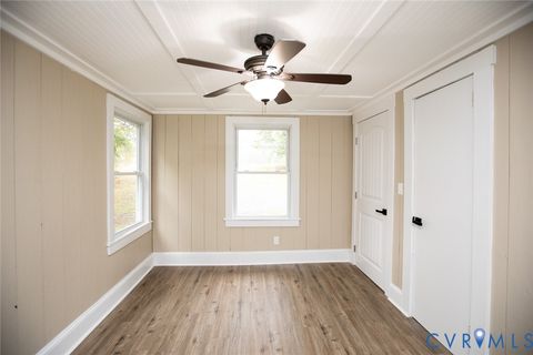 Tiny photo for 3153 Third Street, Farmville, VA 23901 (MLS # 2602644)