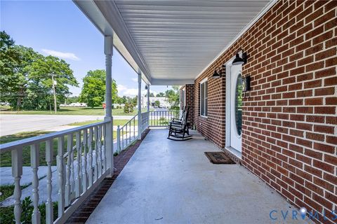 Tiny photo for 401 7th Street, Blackstone, VA 23824 (MLS # 2614563)