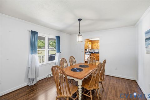 Tiny photo for 401 7th Street, Blackstone, VA 23824 (MLS # 2614563)