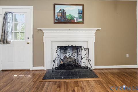 Tiny photo for 401 7th Street, Blackstone, VA 23824 (MLS # 2614563)