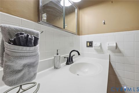 Tiny photo for 401 7th Street, Blackstone, VA 23824 (MLS # 2614563)