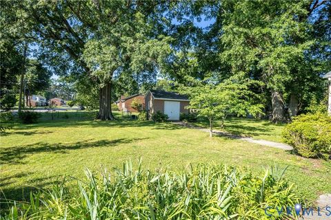 Tiny photo for 401 7th Street, Blackstone, VA 23824 (MLS # 2614563)