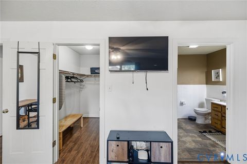 Tiny photo for 401 7th Street, Blackstone, VA 23824 (MLS # 2614563)