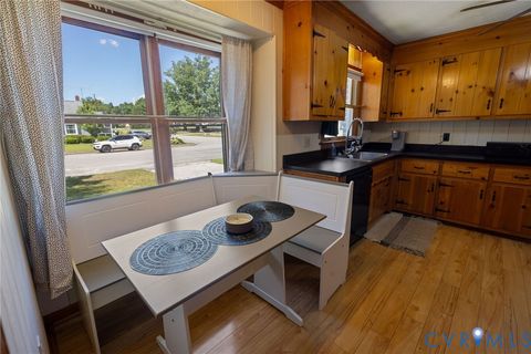 Tiny photo for 401 7th Street, Blackstone, VA 23824 (MLS # 2614563)