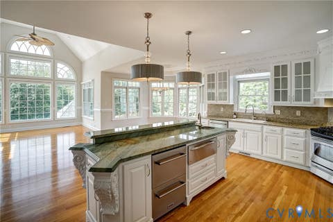 Tiny photo for 721 Meadow View Ridge, Manakin Sabot, VA 23103 (MLS # 2620725)