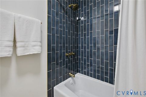 Tiny photo for 410 Gould Avenue, Colonial Heights, VA 23834 (MLS # 2613368)