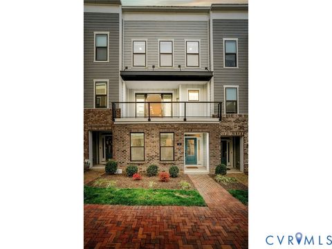 Photo of 14 Shiplock Row, Henrico, VA 23231 (MLS # 2600075)