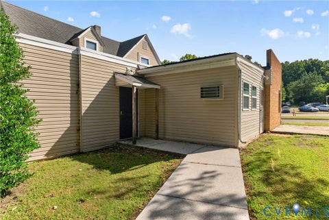 Tiny photo for 4026 Third Street, Farmville, VA 23091 (MLS # 2626587)