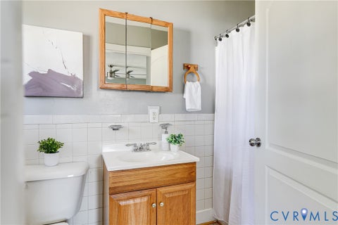 Tiny photo for 210 E 13th Street, Richmond, VA 23224 (MLS # 2627446)