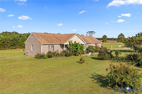 Tiny photo for 15900 Nobles Road, Disputanta, VA 23842 (MLS # 2530088)