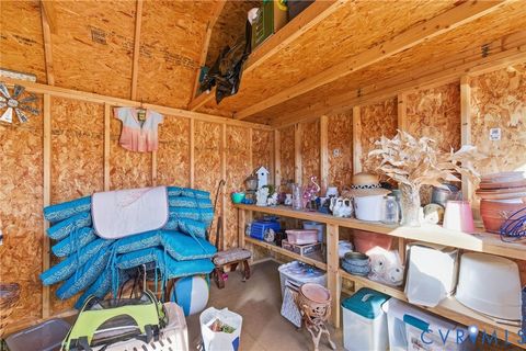 Tiny photo for 15900 Nobles Road, Disputanta, VA 23842 (MLS # 2530088)