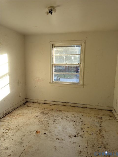 Tiny photo for 519 Oak Hill Road, Petersburg, VA 23805 (MLS # 2533654)