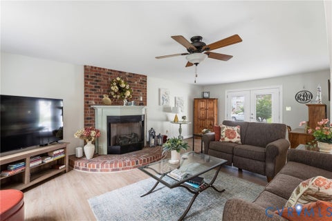 Tiny photo for 220 Huntington Road, Colonial Heights, VA 23834 (MLS # 2620011)