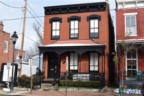 Tiny photo for 422 W Clay Street, Richmond, VA 23220 (MLS # 2532900)