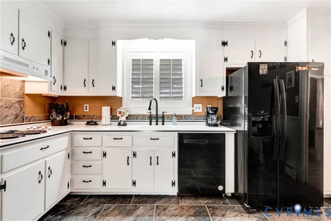 Tiny photo for 9320 Three Chopt Road, Henrico, VA 23229 (MLS # 2619061)