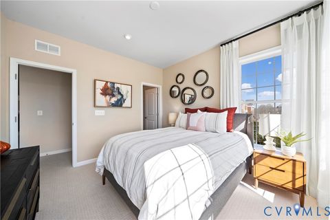 Tiny photo for 13216 Brattice Loop, Midlothian, VA 23114 (MLS # 2611131)