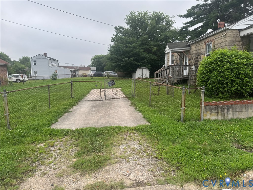 207 N Old Church Street