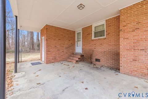 Tiny photo for 1217 Elmwood Drive, Colonial Heights, VA 23834 (MLS # 2602058)