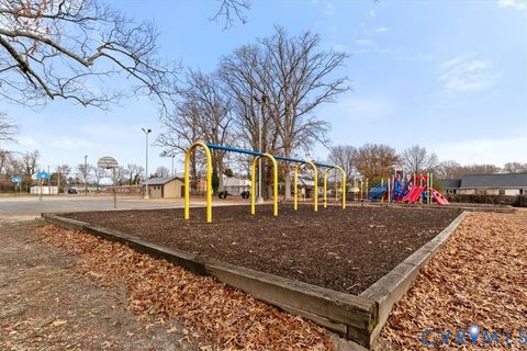 Tiny photo for 401 Hunt Avenue, Richmond, VA 23222 (MLS # 2533332)