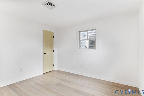 Tiny photo for 401 Hunt Avenue, Richmond, VA 23222 (MLS # 2533332)