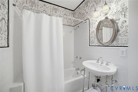 Tiny photo for 3210 Grove Avenue, Richmond, VA 23221 (MLS # 2610352)