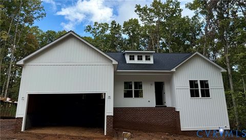 Photo of 716 Pine Harbour Drive, Mineral, VA 23117 (MLS # 2526628)