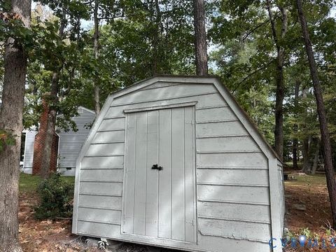 Tiny photo for 10508 Rollingway Court, Chesterfield, VA 23832 (MLS # 2527898)