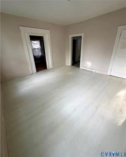 Tiny photo for 215 Saint Andrew Street, Petersburg, VA 23803 (MLS # 2620319)