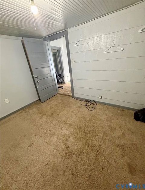 Tiny photo for 215 Saint Andrew Street, Petersburg, VA 23803 (MLS # 2620319)