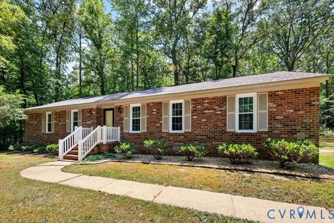 Photo of 3187 Kendrick Drive, Mechanicsville, VA 23111 (MLS # 2616767)