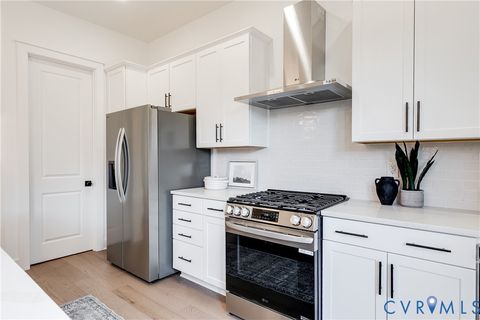 Tiny photo for 2533 M Street, Richmond, VA 23223 (MLS # 2601562)