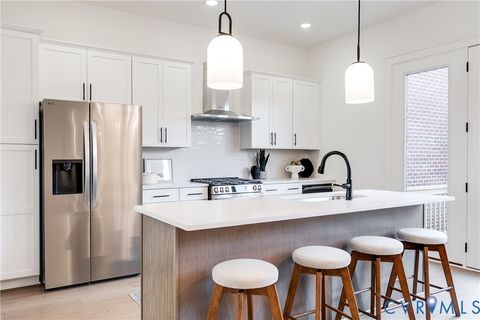 Tiny photo for 2533 M Street, Richmond, VA 23223 (MLS # 2601562)