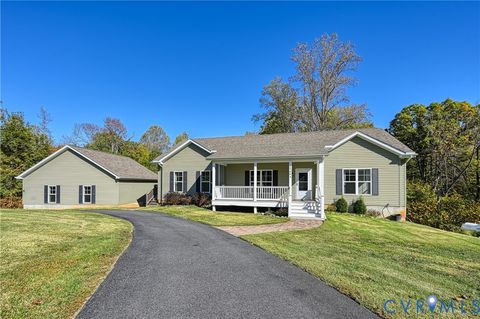 Photo of 15604 Heth Drive, Mineral, VA 23117 (MLS # 2530240)