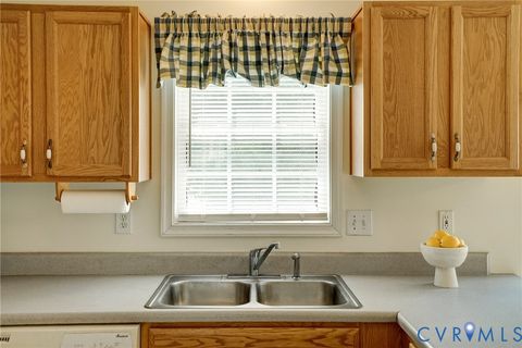 Tiny photo for 10609 Shadrach Court, Glen Allen, VA 23059 (MLS # 2612238)