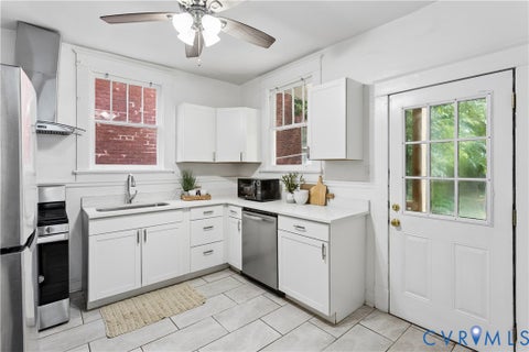 Tiny photo for 1304 Bainbridge Street, Richmond, VA 23224 (MLS # 2624214)