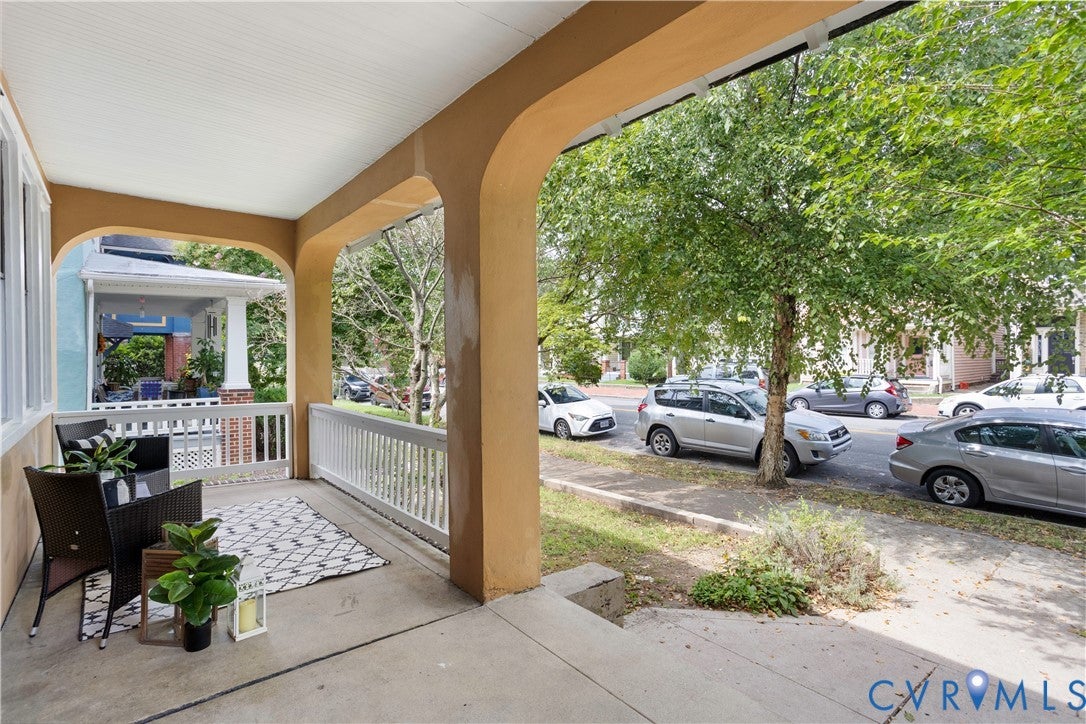 1304 Bainbridge Street