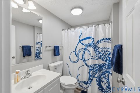 Tiny photo for 100 Taylor Street #302, Colonial Beach, VA 22443 (MLS # 2533482)