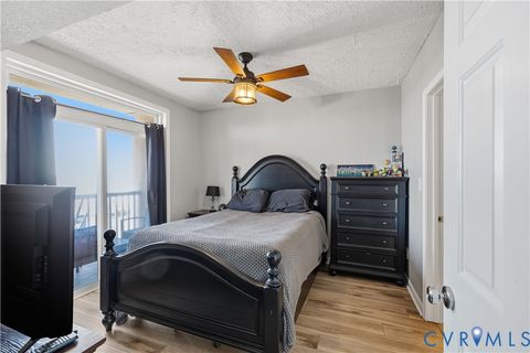 Tiny photo for 100 Taylor Street #302, Colonial Beach, VA 22443 (MLS # 2533482)