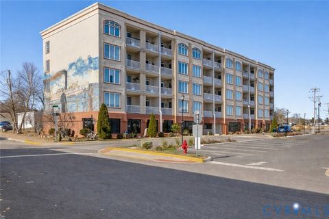 Photo of 100 Taylor Street #302, Colonial Beach, VA 22443 (MLS # 2533482)