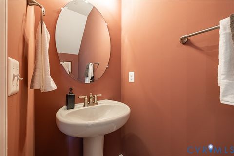 Tiny photo for 374 Bayberry Lane, Zion Crossroads, VA 22942 (MLS # 2601672)