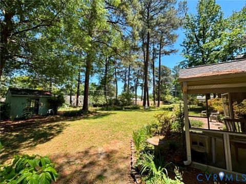 Tiny photo for 106 Windmere Drive, Colonial Heights, VA 23834 (MLS # 2612737)