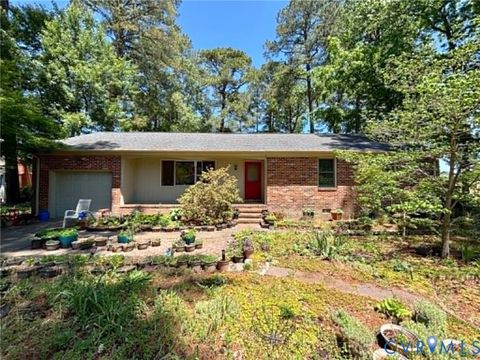 Photo of 106 Windmere Drive, Colonial Heights, VA 23834 (MLS # 2612737)