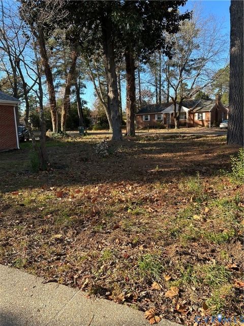 Tiny photo for 8002 TARKINGTON Drive, Richmond, VA 23227 (MLS # 2532326)