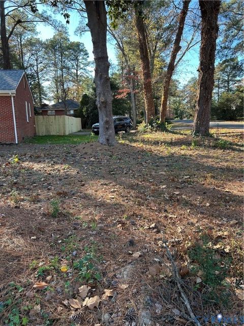 Tiny photo for 8002 TARKINGTON Drive, Richmond, VA 23227 (MLS # 2532326)
