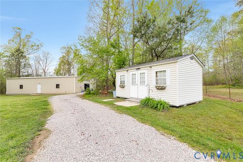 Tiny photo for 5629 W Quaker Road, Disputanta, VA 23842 (MLS # 2603306)