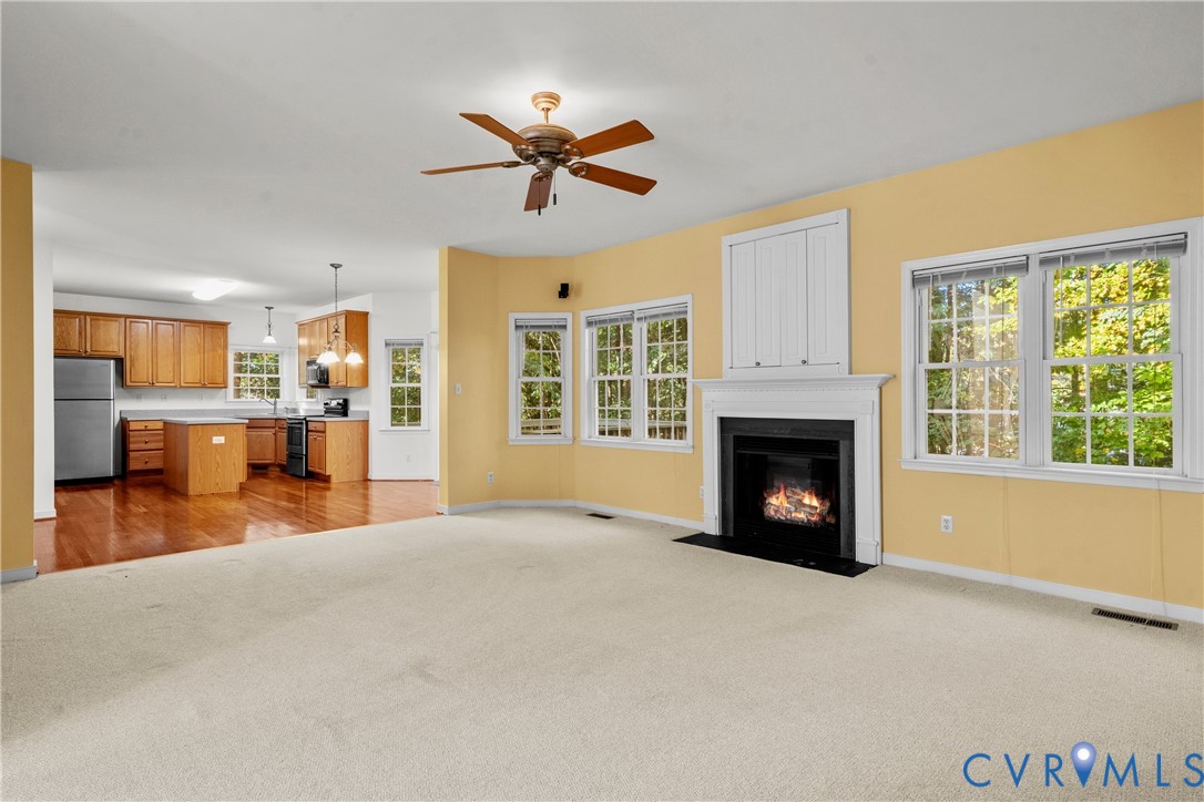 Midlothian, Virginia 23112, United States, 4 Bedrooms Bedrooms, ,3 BathroomsBathrooms,Residential,Active,222013