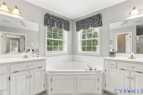 Tiny photo for 5712 Stephens Point Court, Chester, VA 23831 (MLS # 2623033)